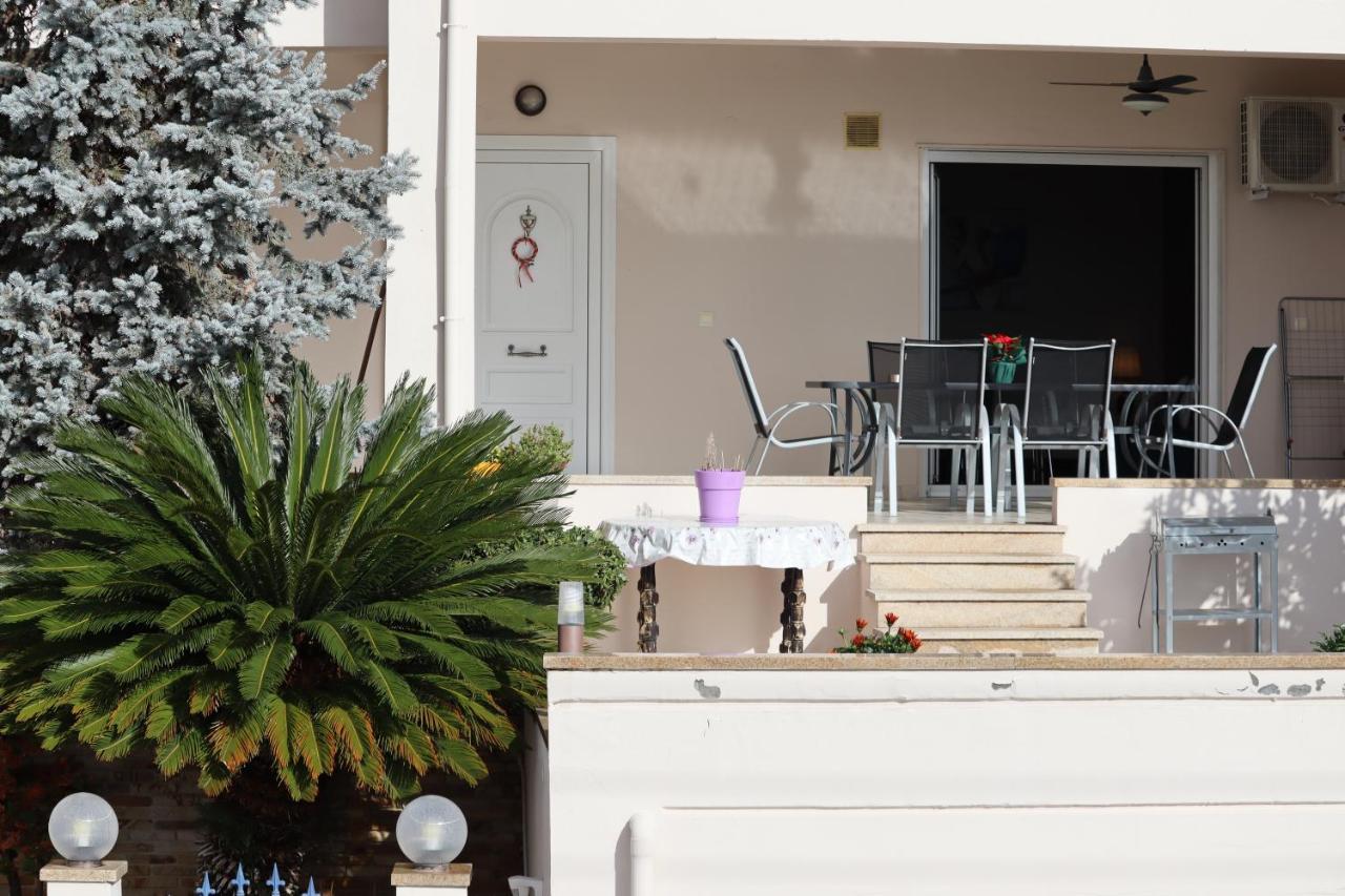 Lovely Studio With Beautiful Garden Kavala Exterior foto
